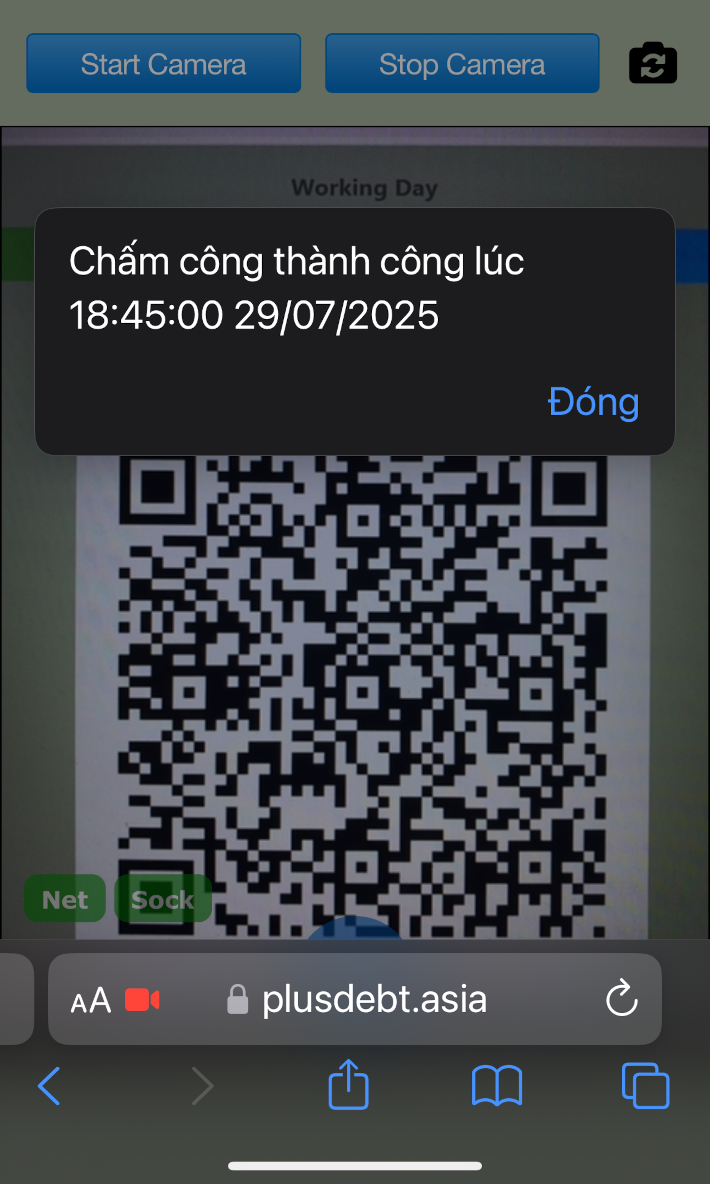 Mô phỏng nhân viên check-in bằng QR code